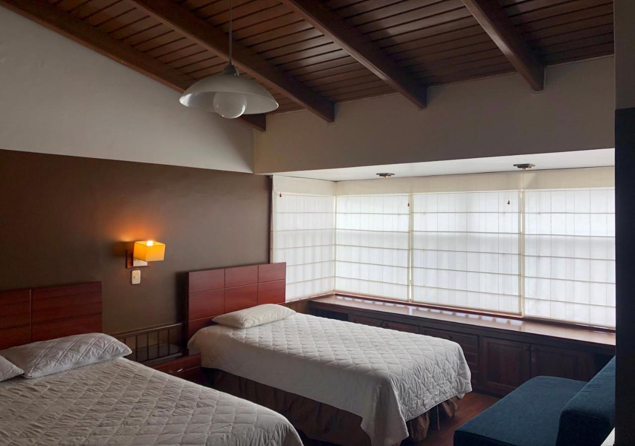Filatelia Suites & Travel Quito Zewnętrze zdjęcie